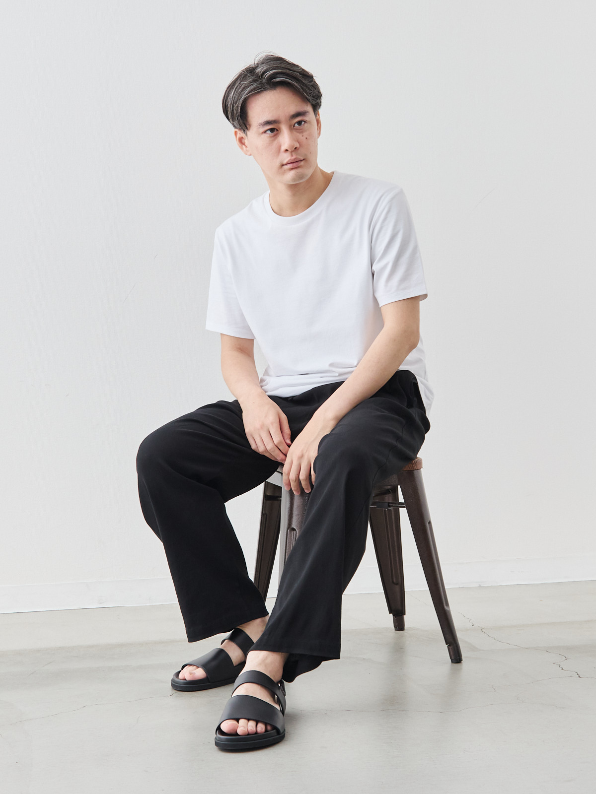モデル 181cm 71kg ウエスト82cm サイズ L