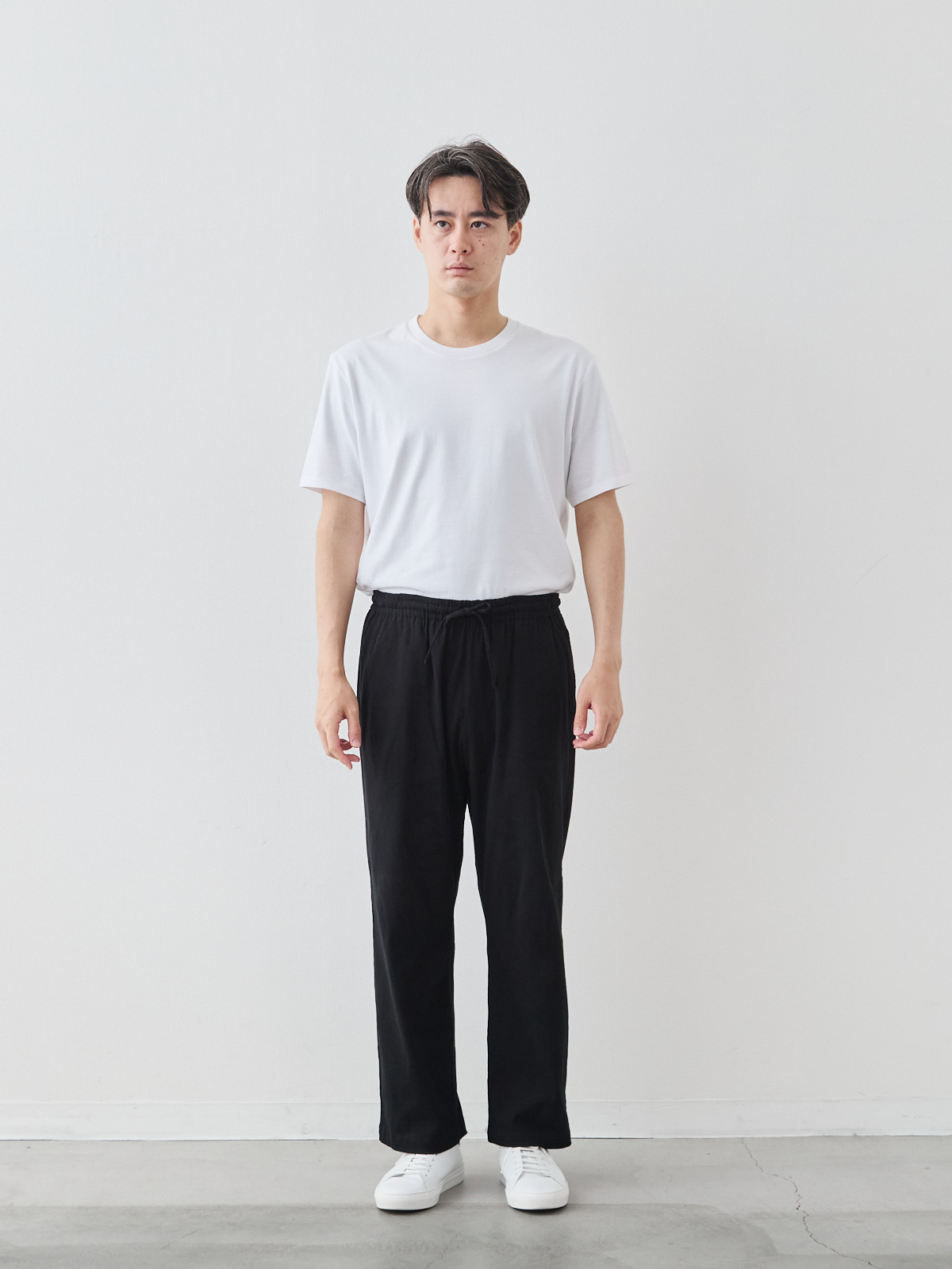 モデル 181cm 71kg ウエスト82cm サイズ L
