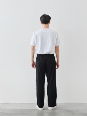 モデル 181cm 71kg ウエスト82cm サイズ LL