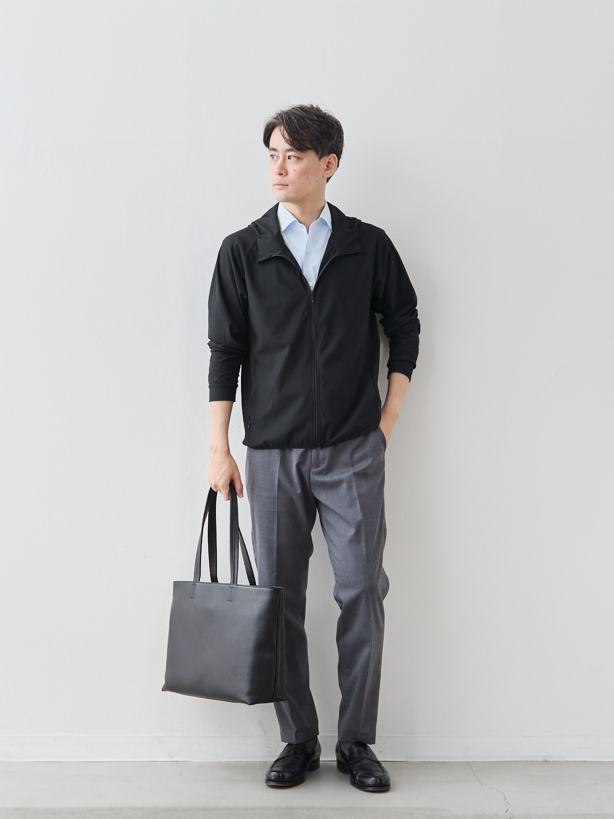 モデル 181cm 71kg ウエスト82cm サイズ L