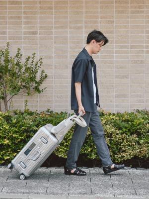 モデル 181cm 71kg サイズ 27cm