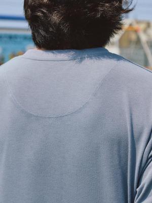 モデル 173cm 64kg サイズ M ※別カラー(ミッドナイトブルー)着用