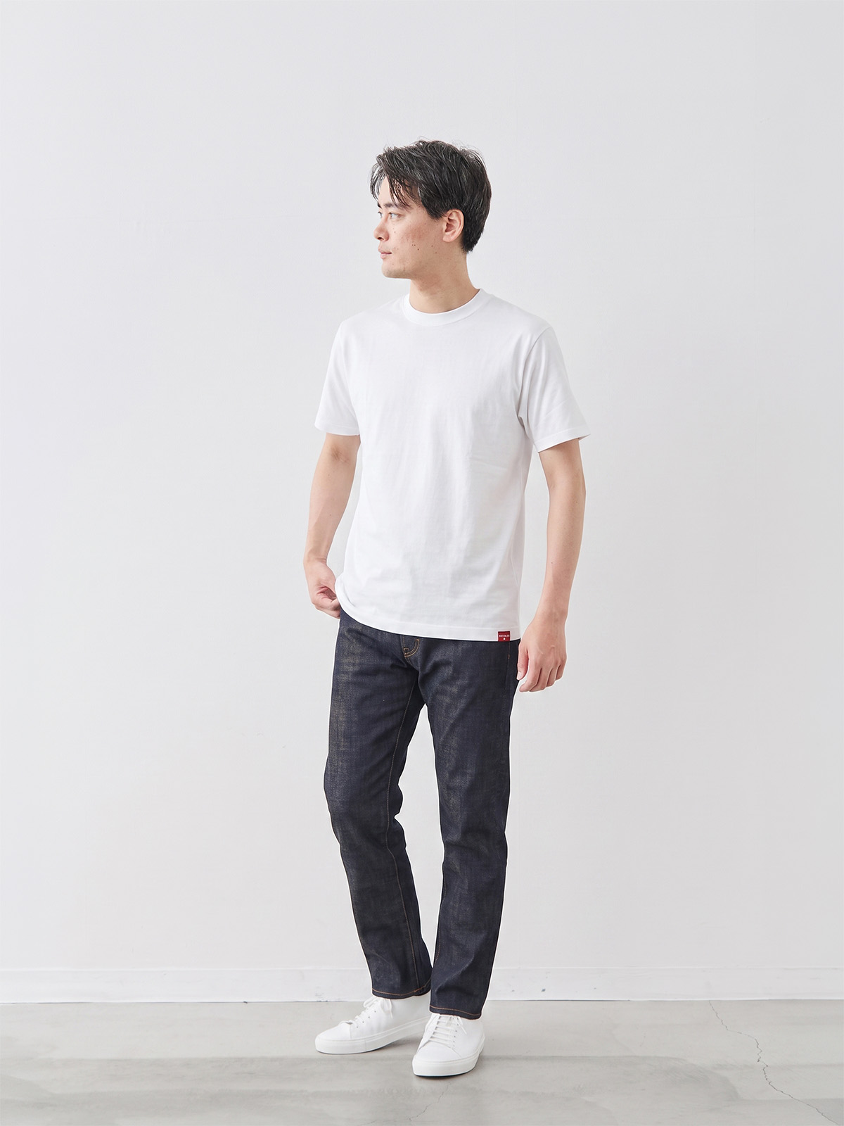 モデル 181cm 71kg ウエスト82cm サイズ L