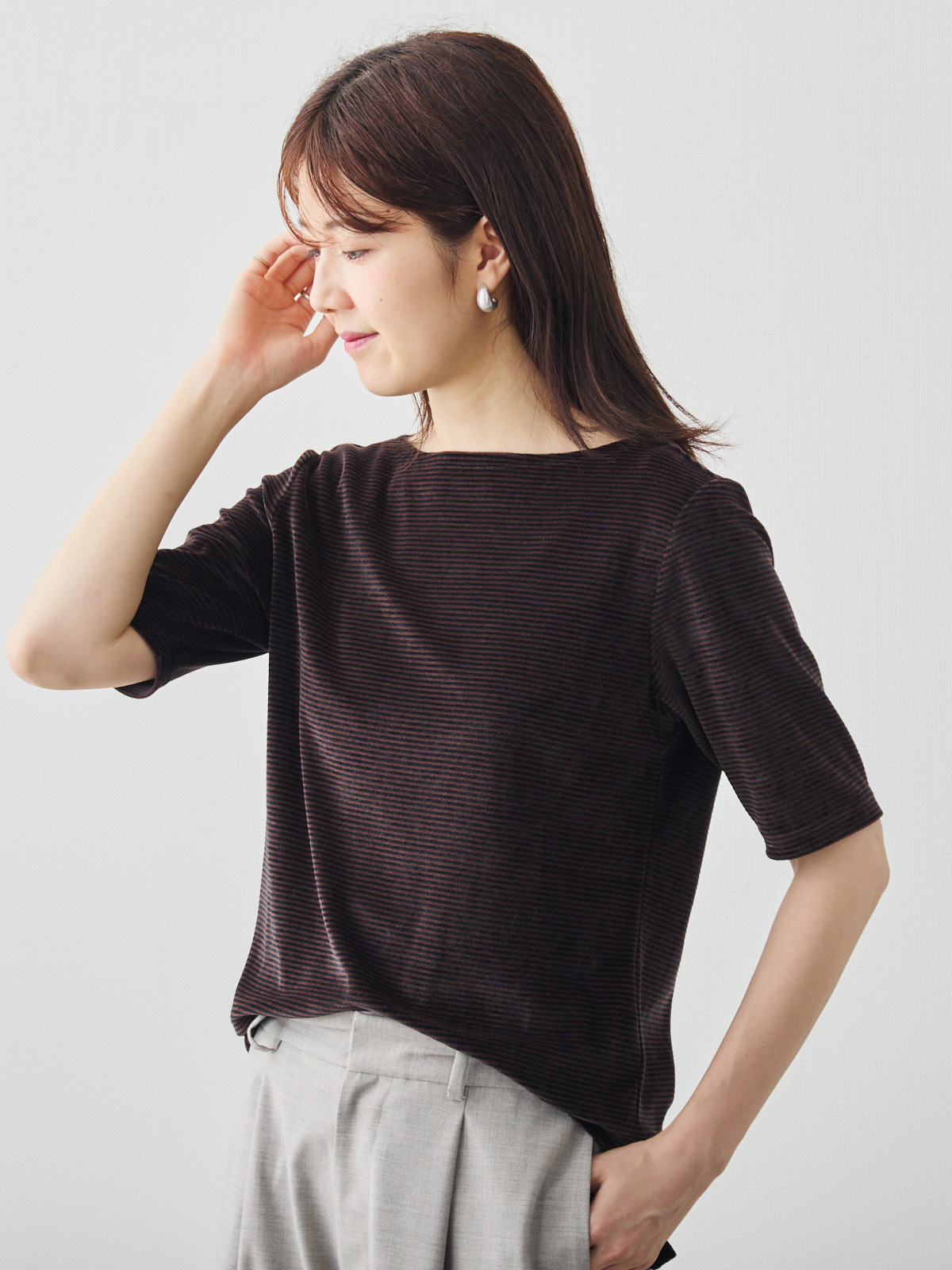 コットンベロア5分袖Tシャツ/ブラウン モデル 171cm サイズ 38