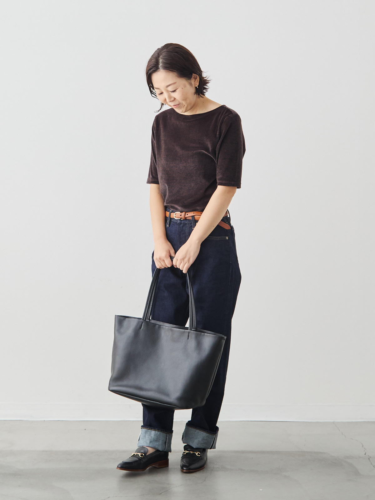 コットンベロア5分袖Tシャツ/ブラウン モデル 156cm サイズ 36