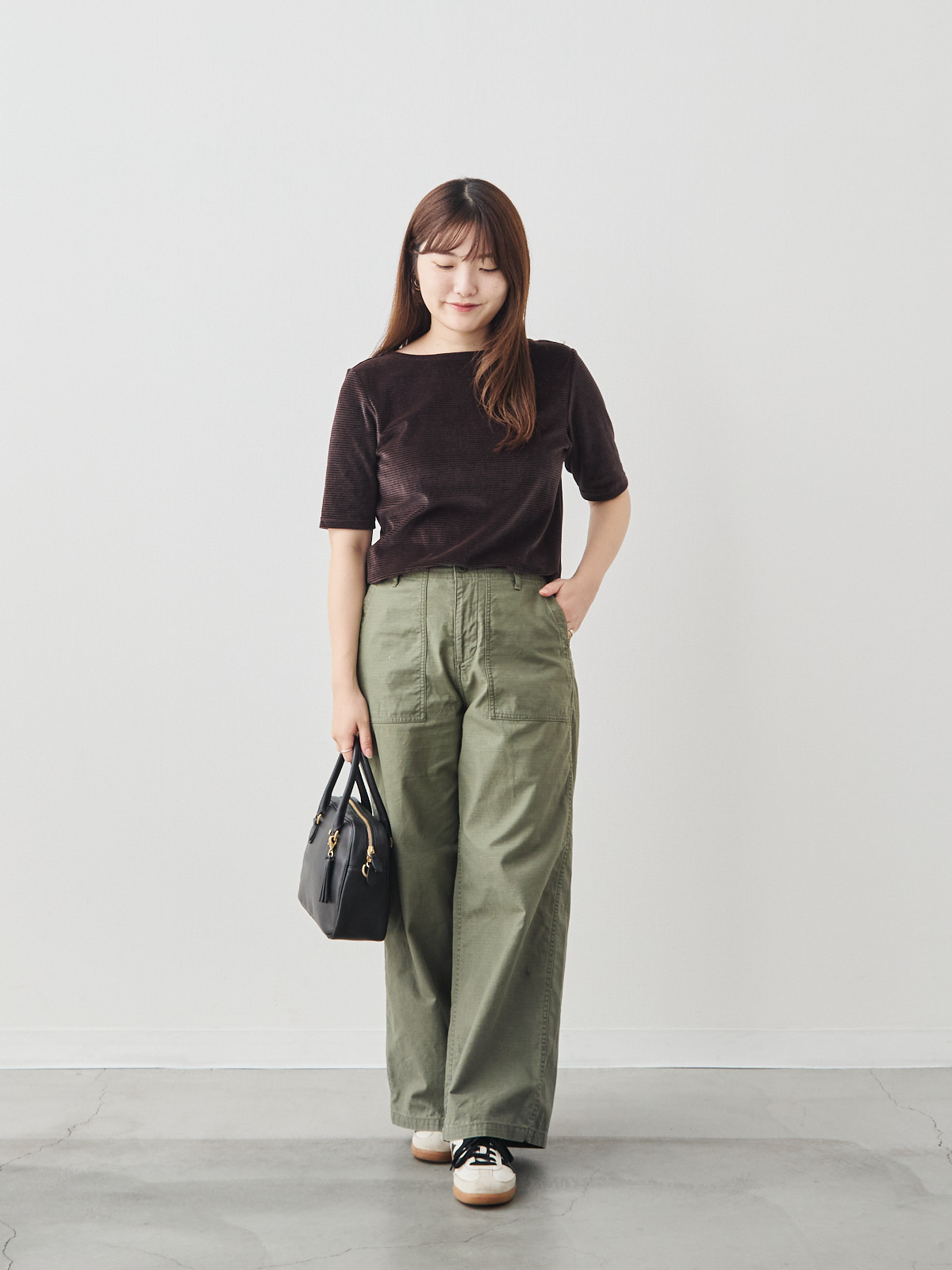 コットンベロア5分袖Tシャツ/ブラウン モデル 164cm サイズ 40