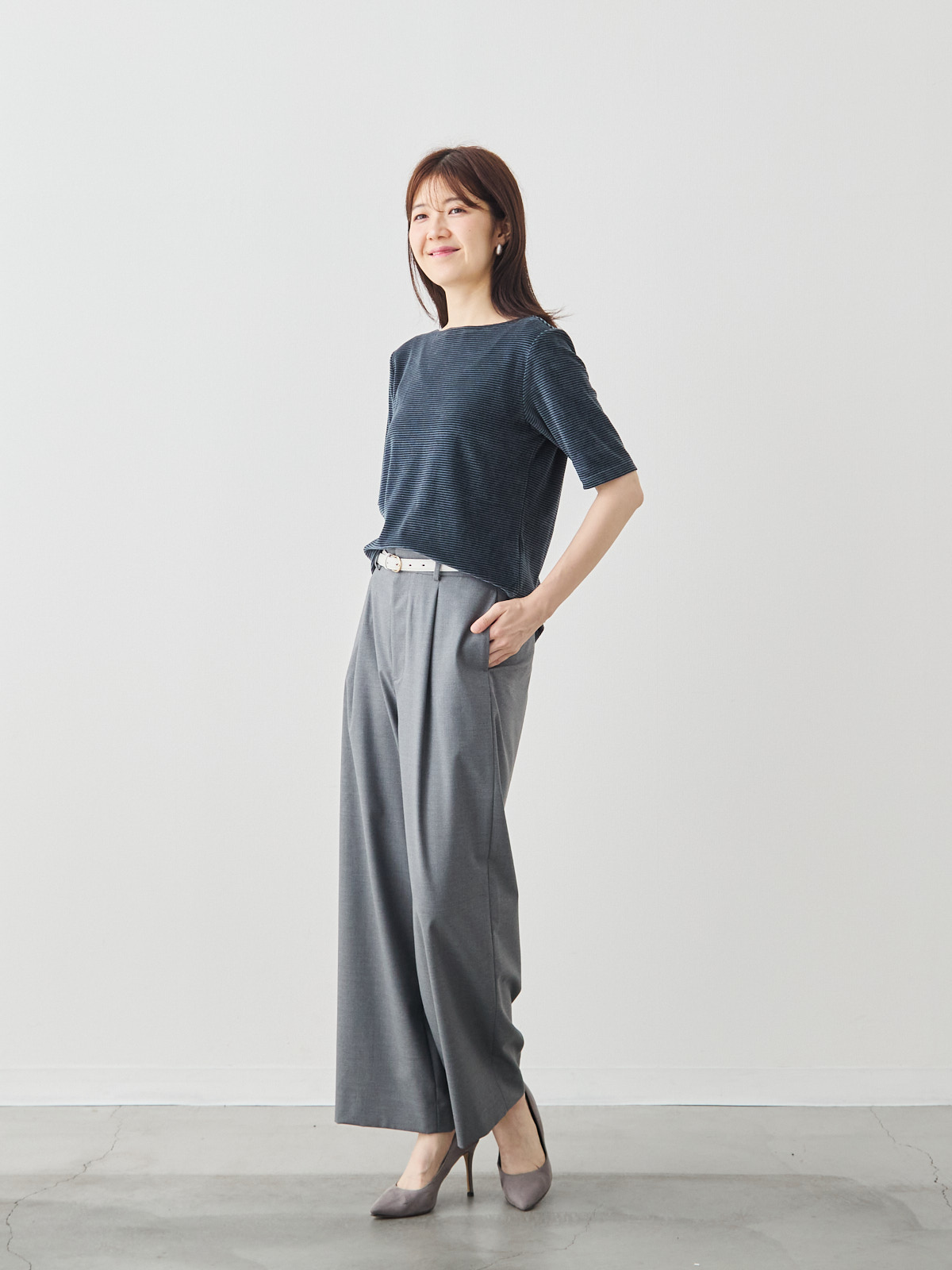 コットンベロア5分袖Tシャツ/ネイビー モデル 171cm サイズ 38