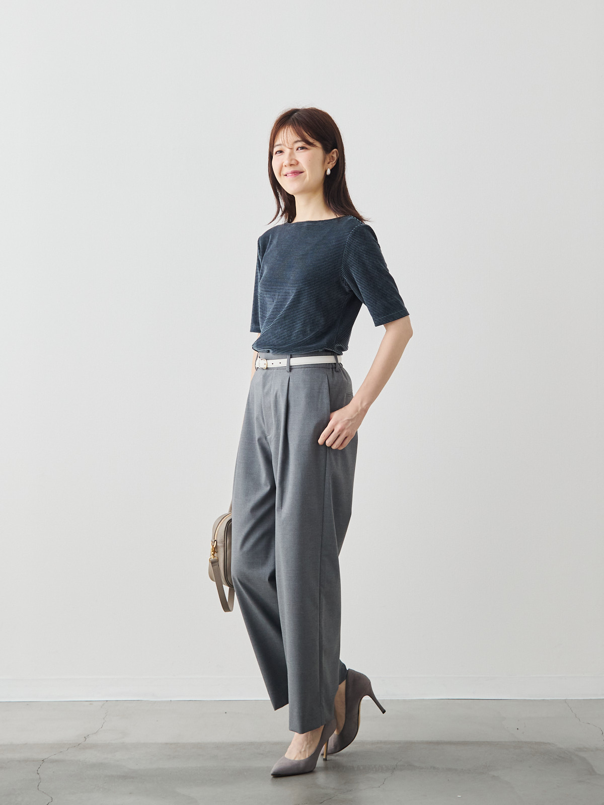 コットンベロア5分袖Tシャツ/ネイビー モデル 171cm サイズ 38