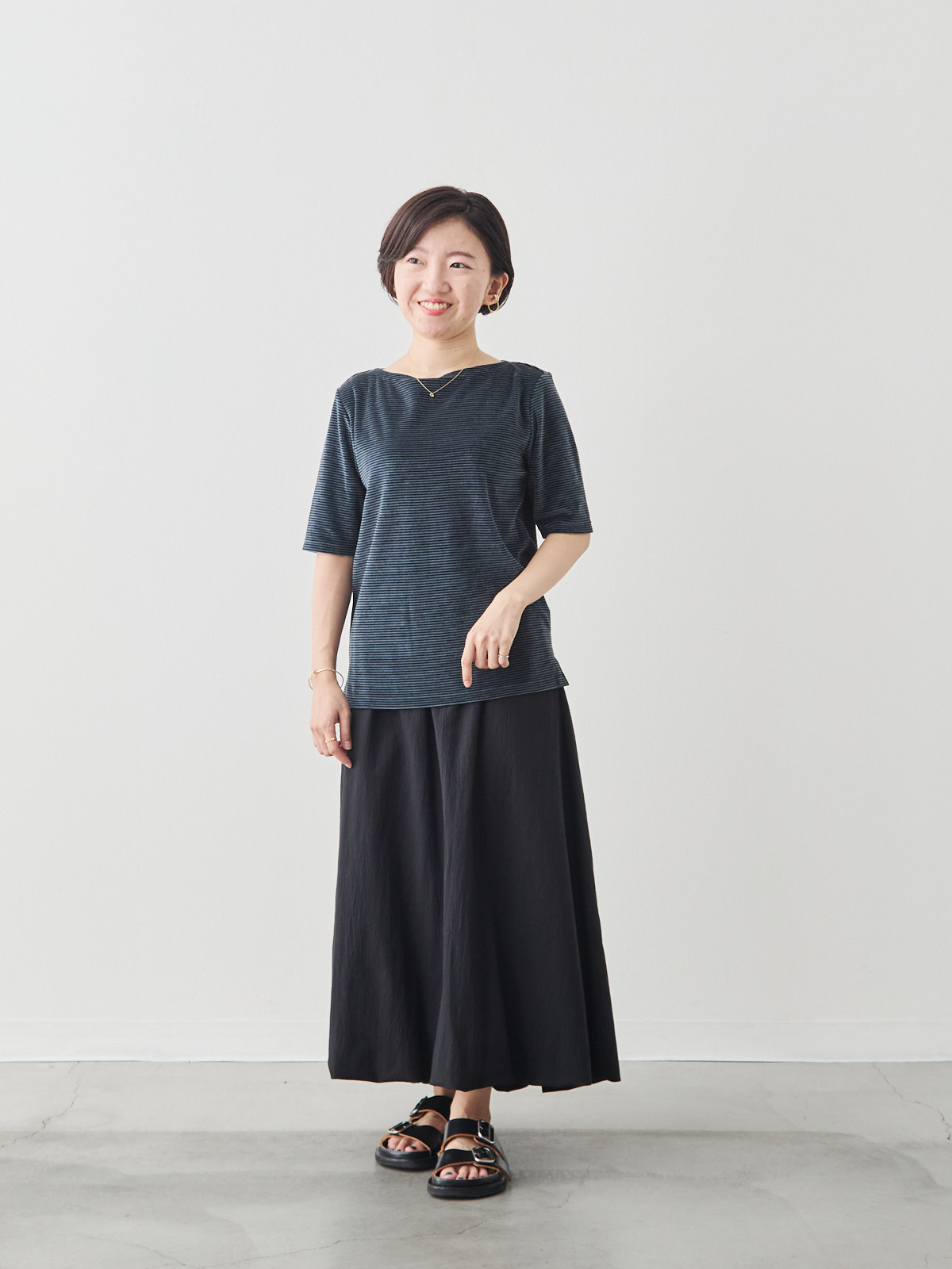 コットンベロア5分袖Tシャツ/ネイビー モデル 150cm サイズ 36