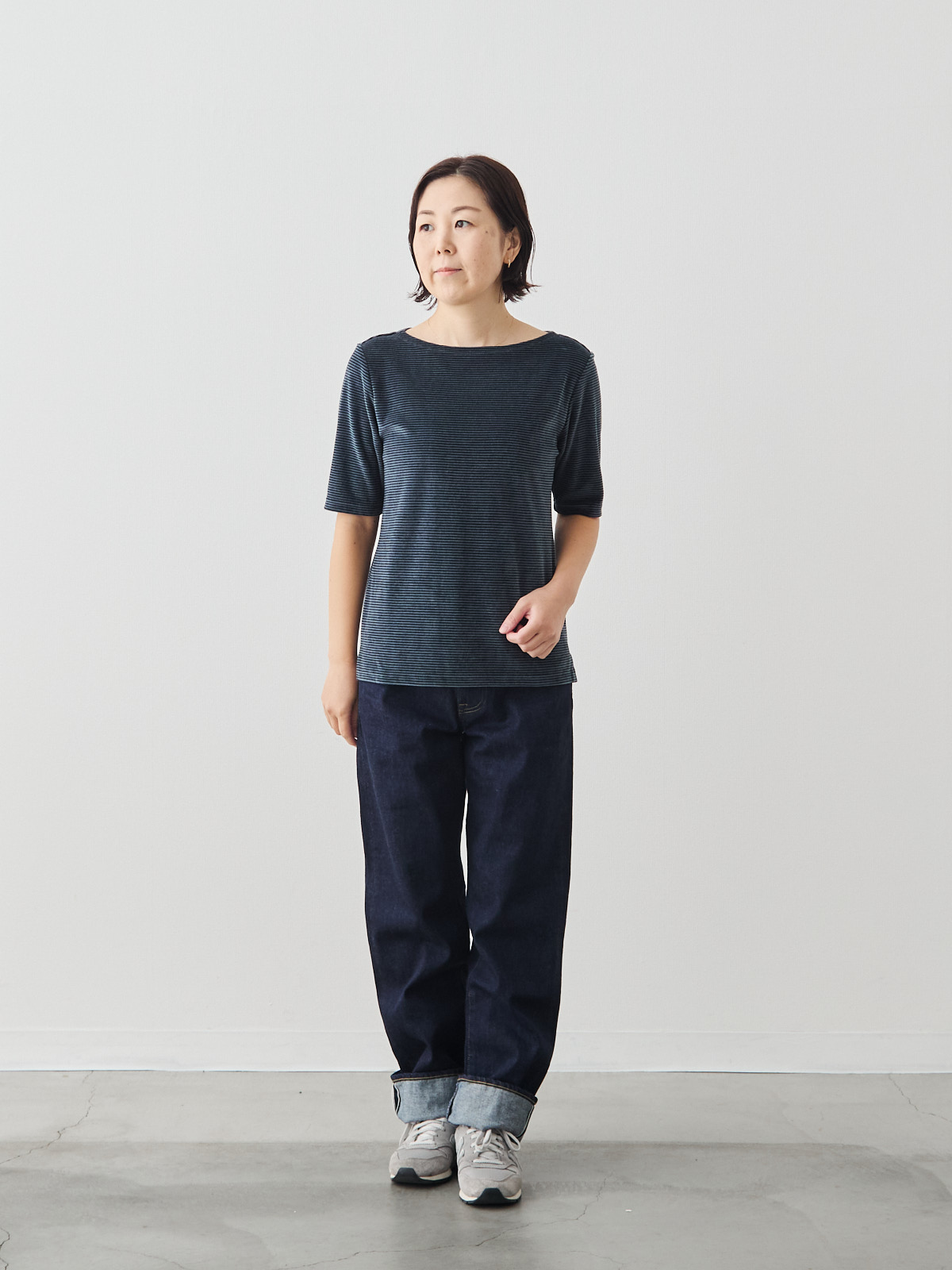 コットンベロア5分袖Tシャツ/ネイビー モデル 156cm サイズ 36