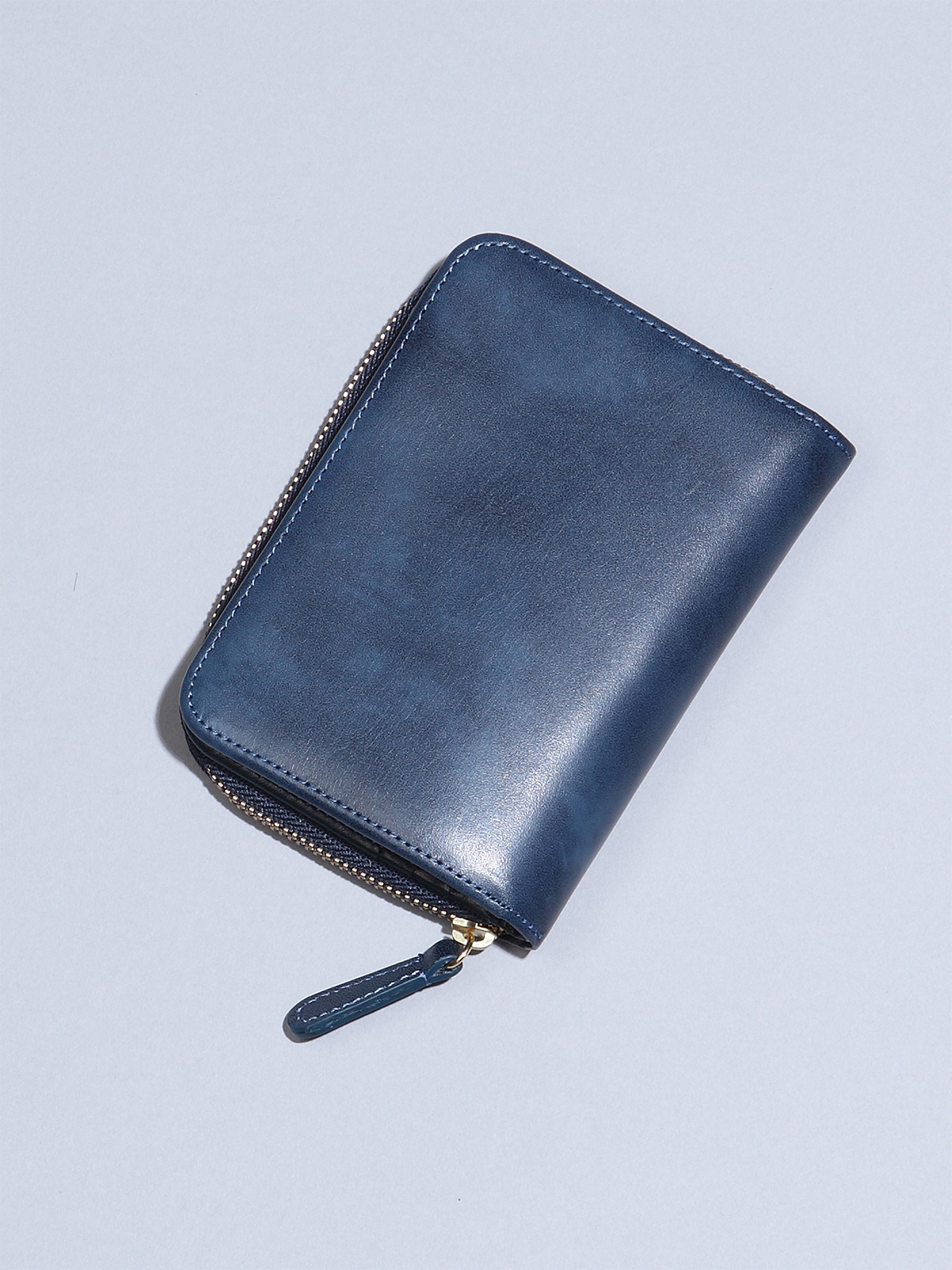 ムラ染めオリーブレザー二つ折り財布/ブルー