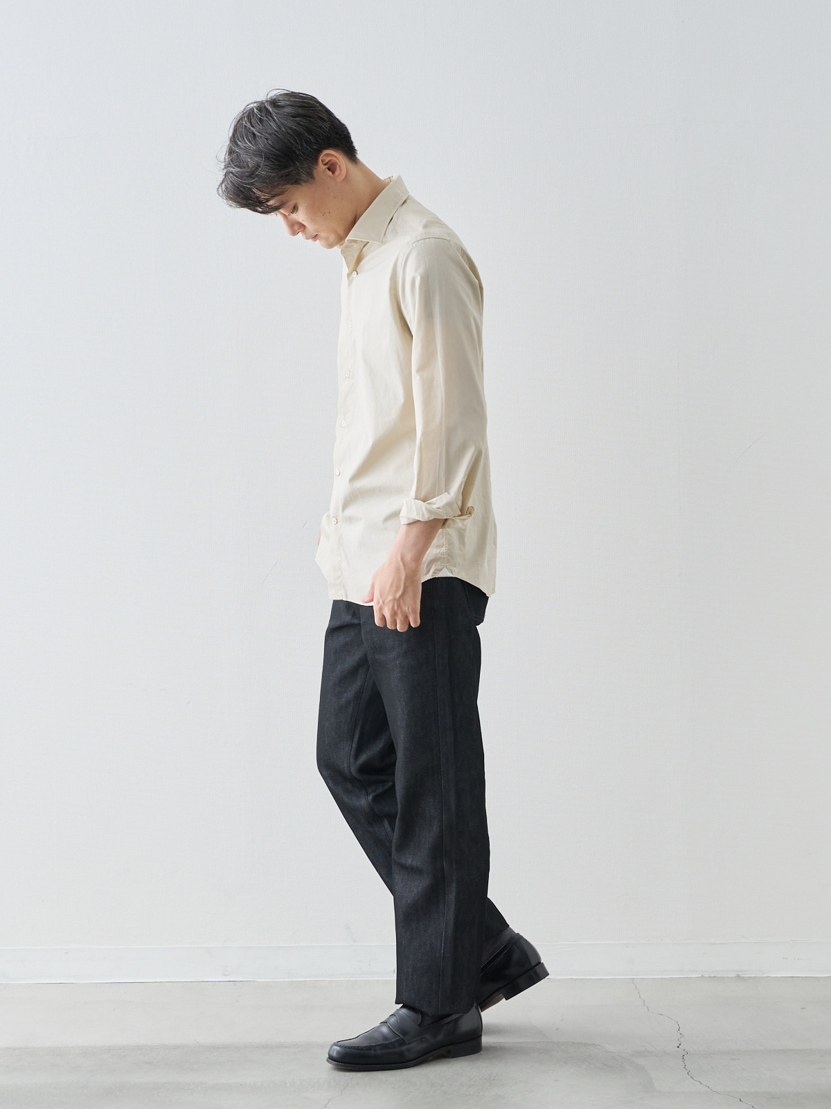 モデル 181cm 71kg ウエスト82cm サイズ L