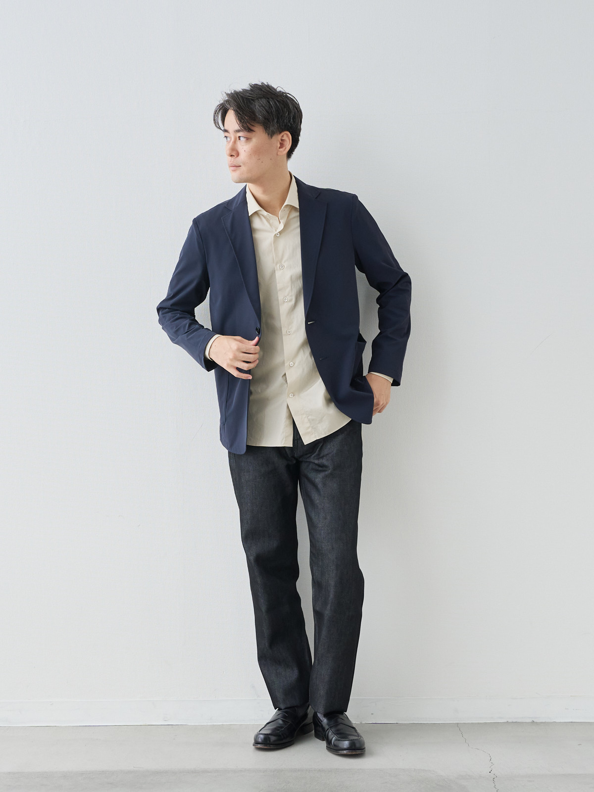 モデル 181cm 71kg ウエスト82cm サイズ L