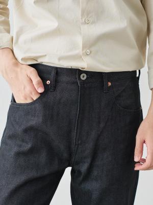 モデル 181cm 71kg ウエスト82cm サイズ L