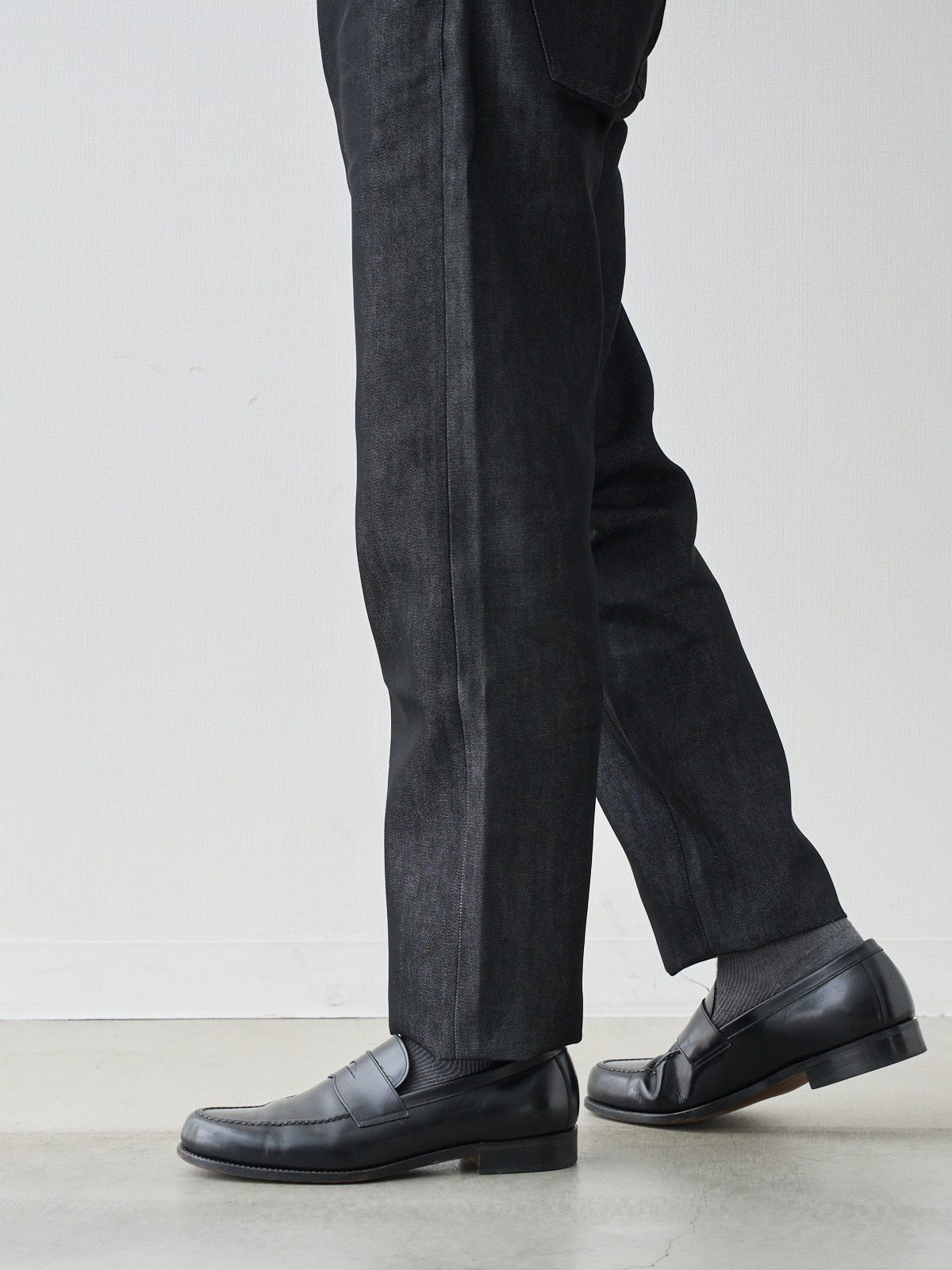 モデル 181cm 71kg ウエスト82cm サイズ L