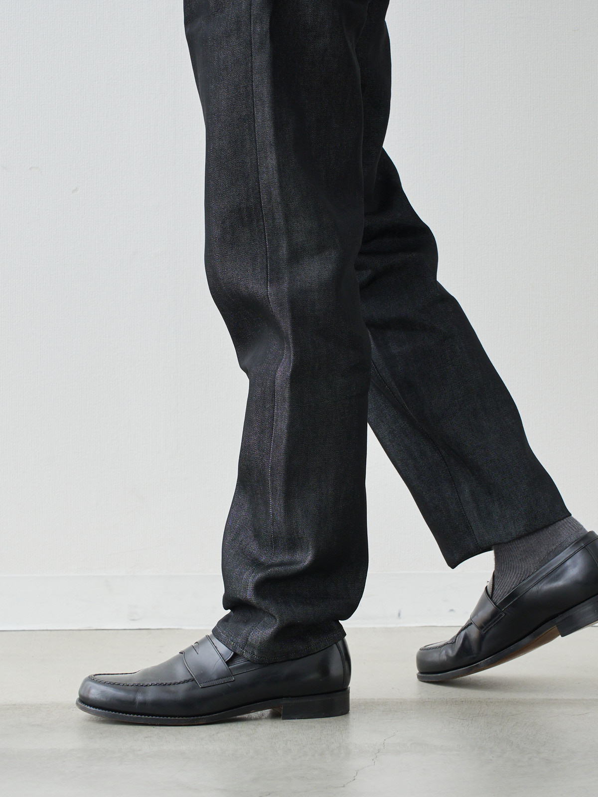モデル 181cm 71kg ウエスト82cm サイズ L