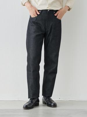 モデル 181cm 71kg ウエスト82cm サイズ L