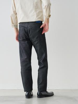 モデル 181cm 71kg ウエスト82cm サイズ L
