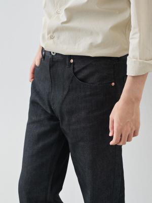 モデル 181cm 71kg ウエスト82cm サイズ L