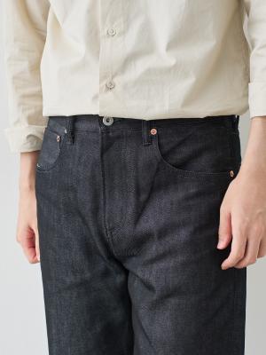モデル 181cm 71kg ウエスト82cm サイズ L