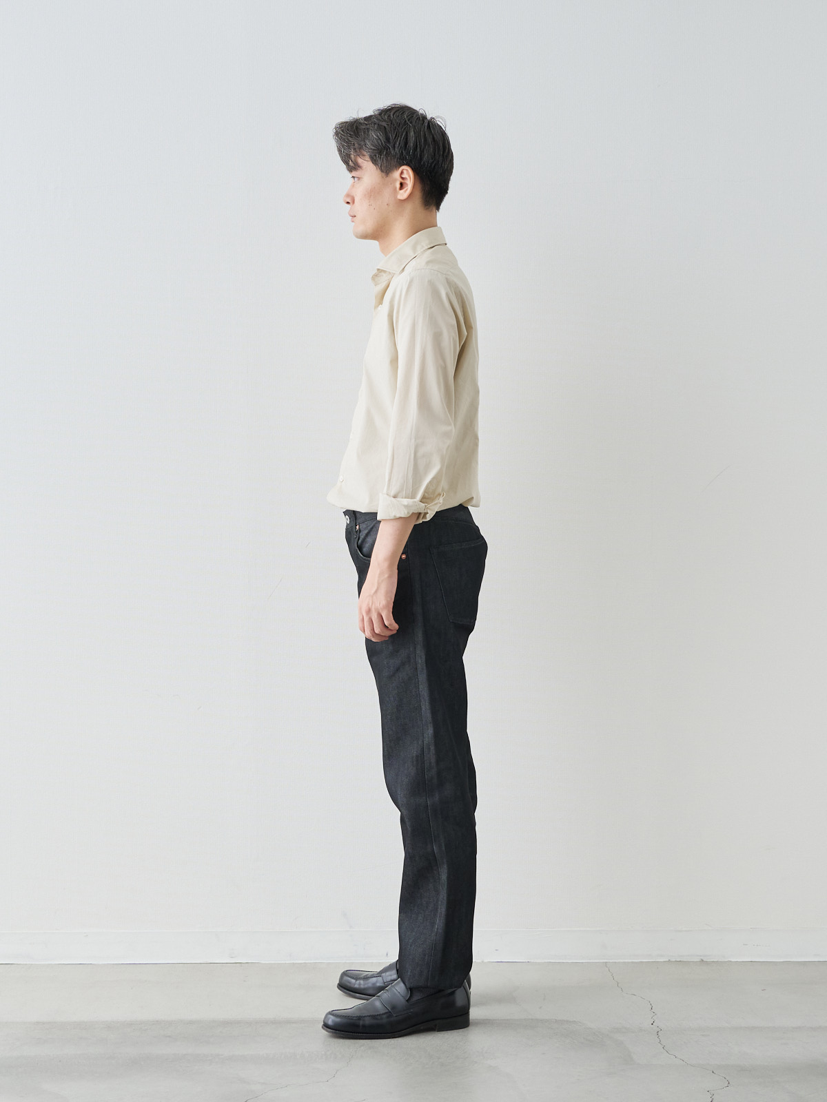 モデル 181cm 71kg ウエスト82cm サイズ L