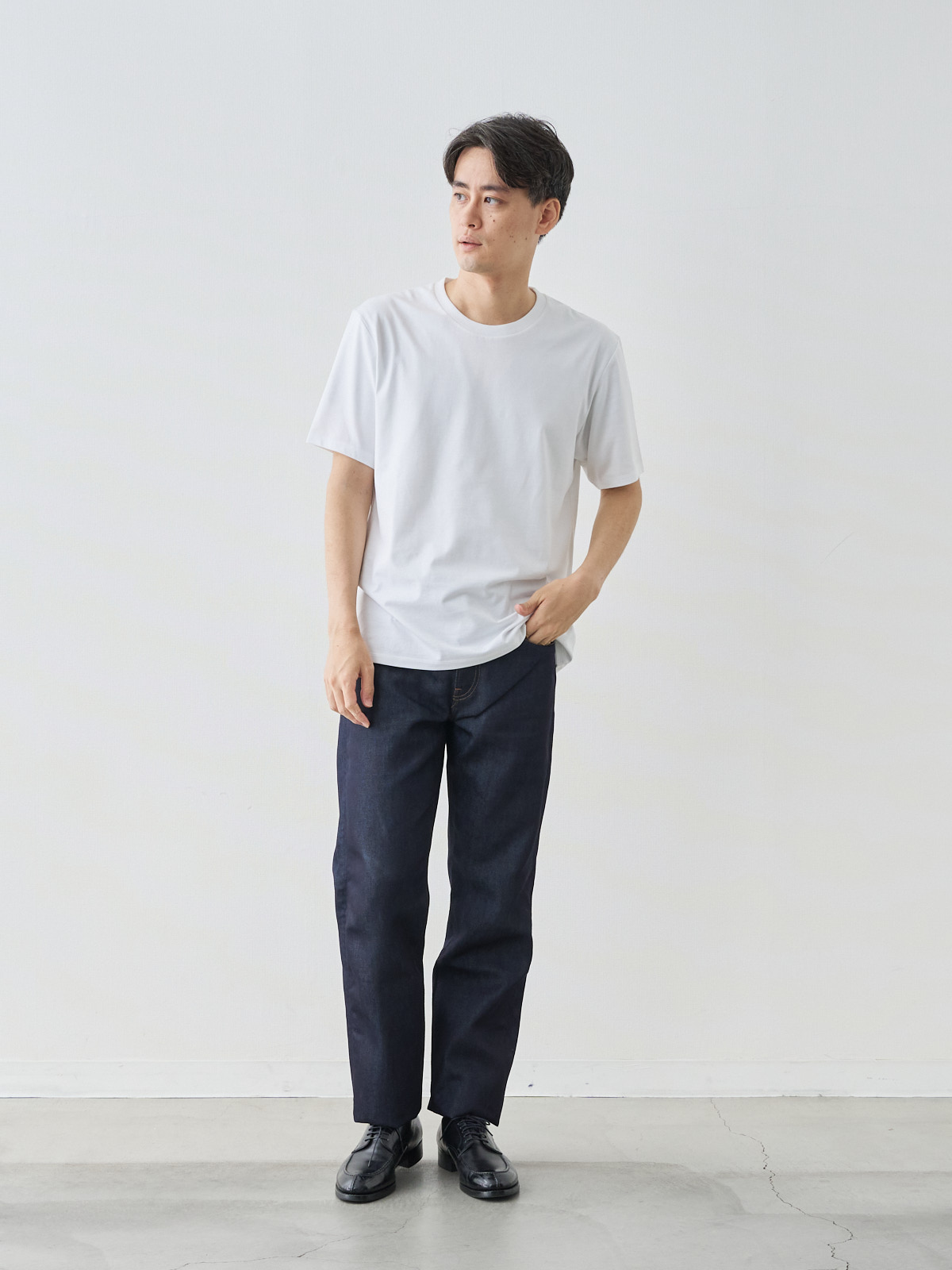 モデル 181cm 71kg ウエスト82cm サイズ L