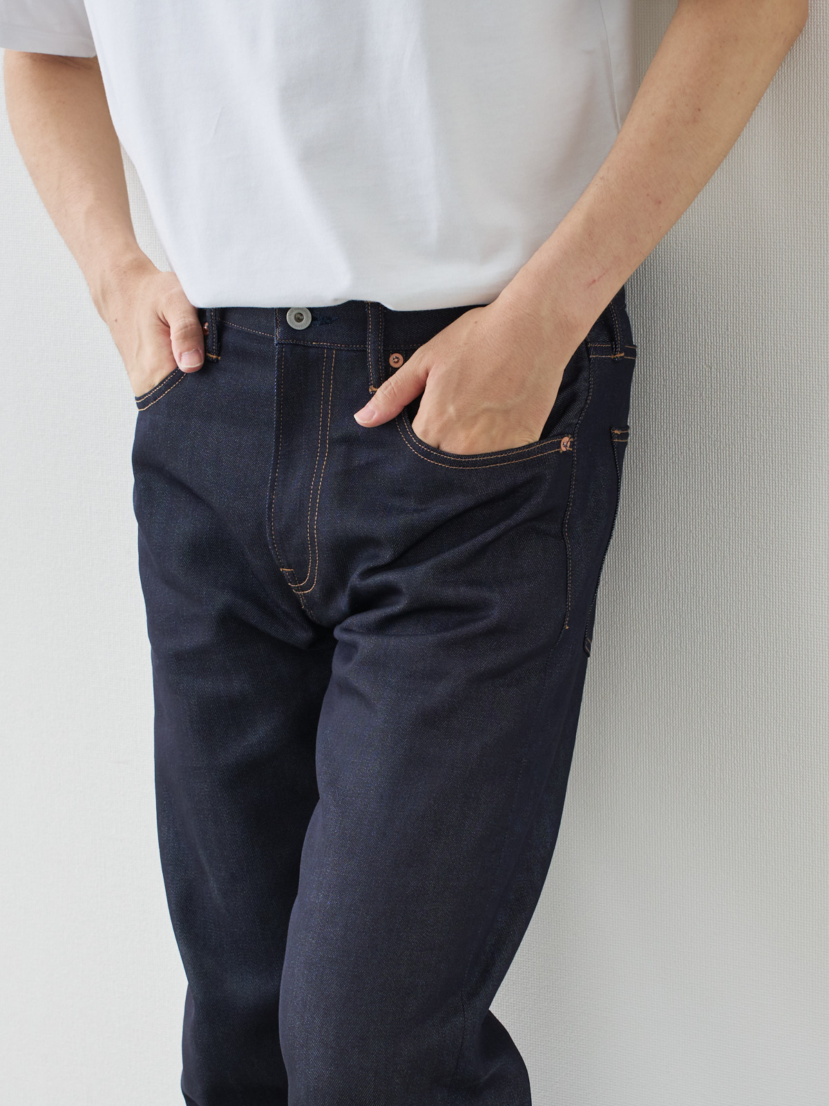 モデル 181cm 71kg ウエスト82cm サイズ L
