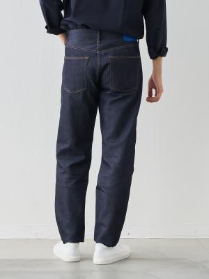 モデル 181cm 71kg ウエスト82cm サイズ L