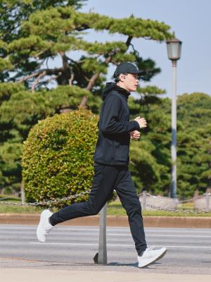 モデル 181cm 71kg サイズ L