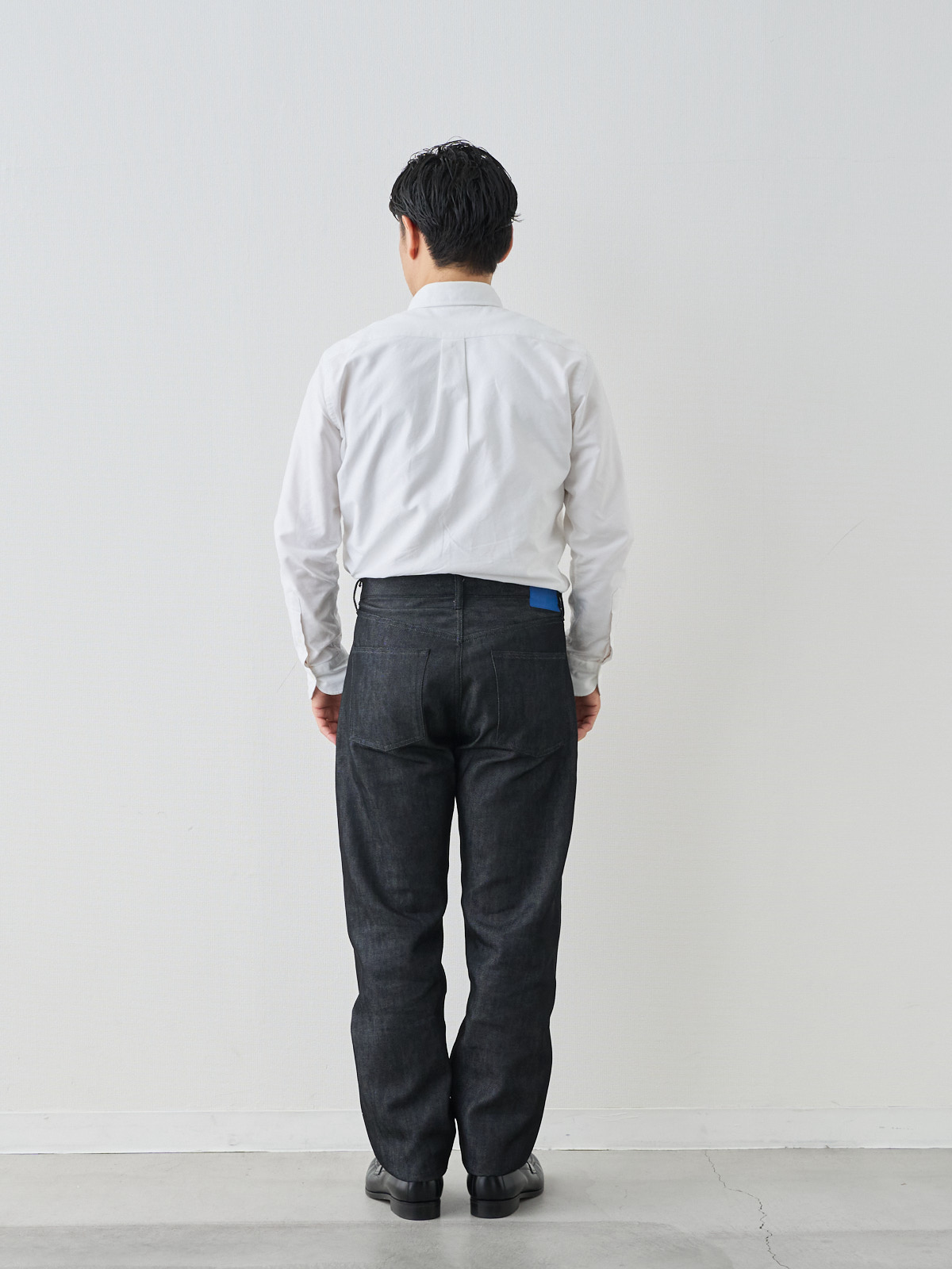 モデル 171cm 70kg ウエスト85cm サイズ L カラー:インディゴ