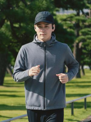 モデル 181cm 71kg サイズ L