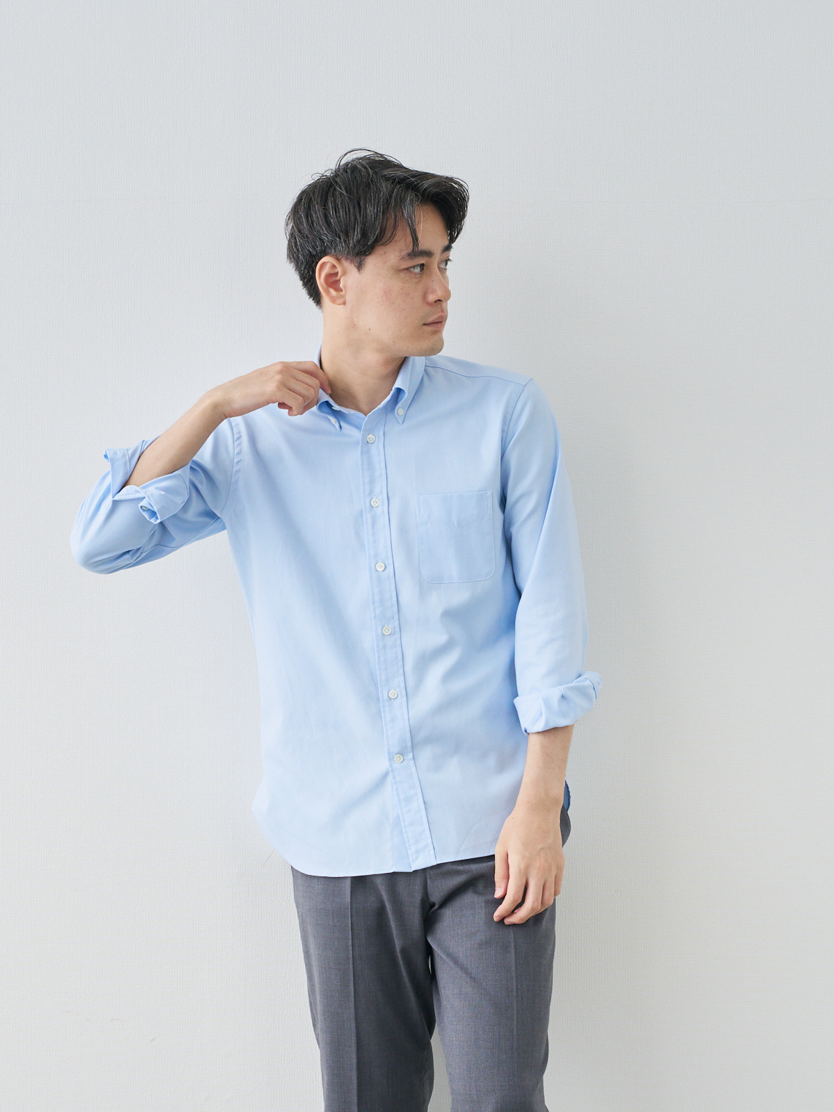 プレミアムオックスフォードシャツ/スリムフィット/サックス モデル 181cm 71kg ウエスト82cm サイズ L