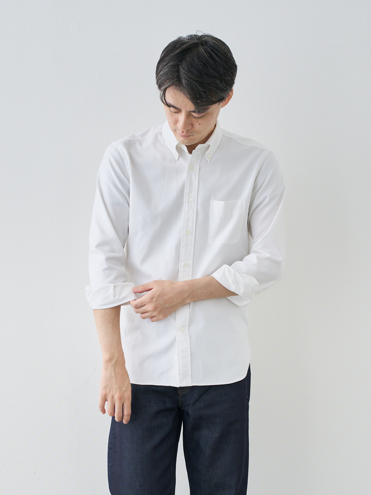 プレミアムオックスフォードシャツ/スリムフィット/ホワイト モデル 181cm 71kg ウエスト82cm サイズ L