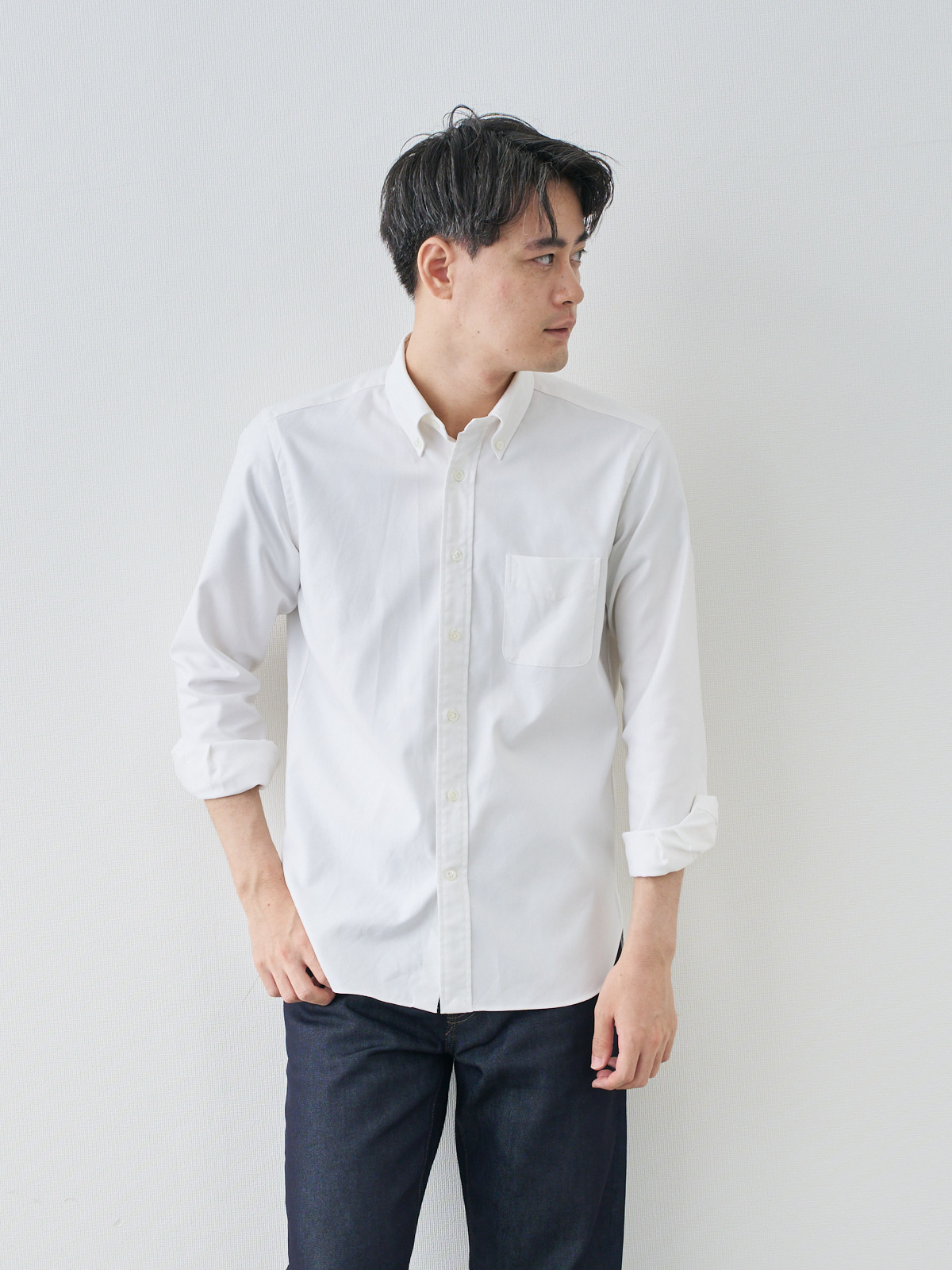 プレミアムオックスフォードシャツ/スリムフィット/ホワイト モデル 181cm 71kg ウエスト82cm サイズ L
