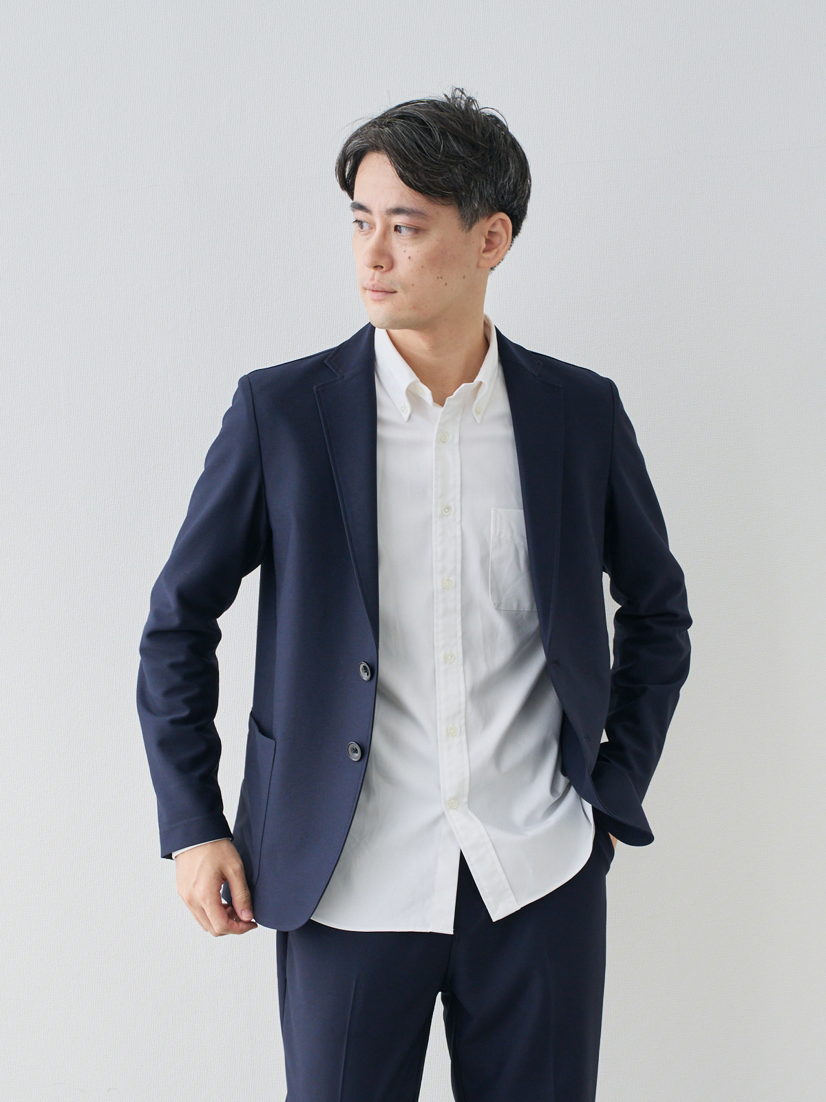 プレミアムオックスフォードシャツ/スリムフィット/ホワイト モデル 181cm 71kg ウエスト82cm サイズ L