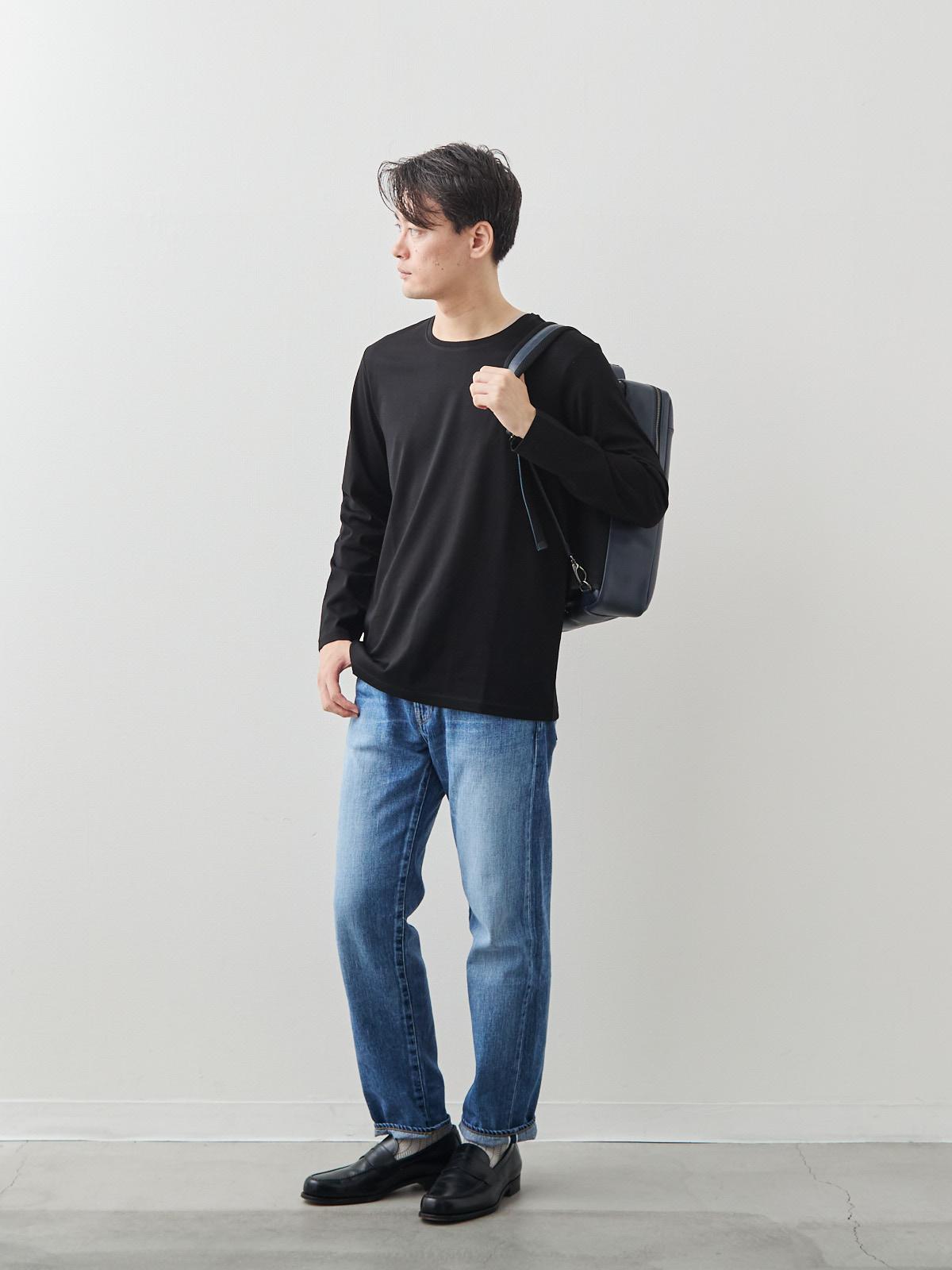 モデル 181cm 71kg サイズ L