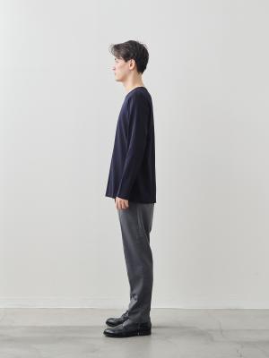 モデル 181cm 71kg サイズ LL
