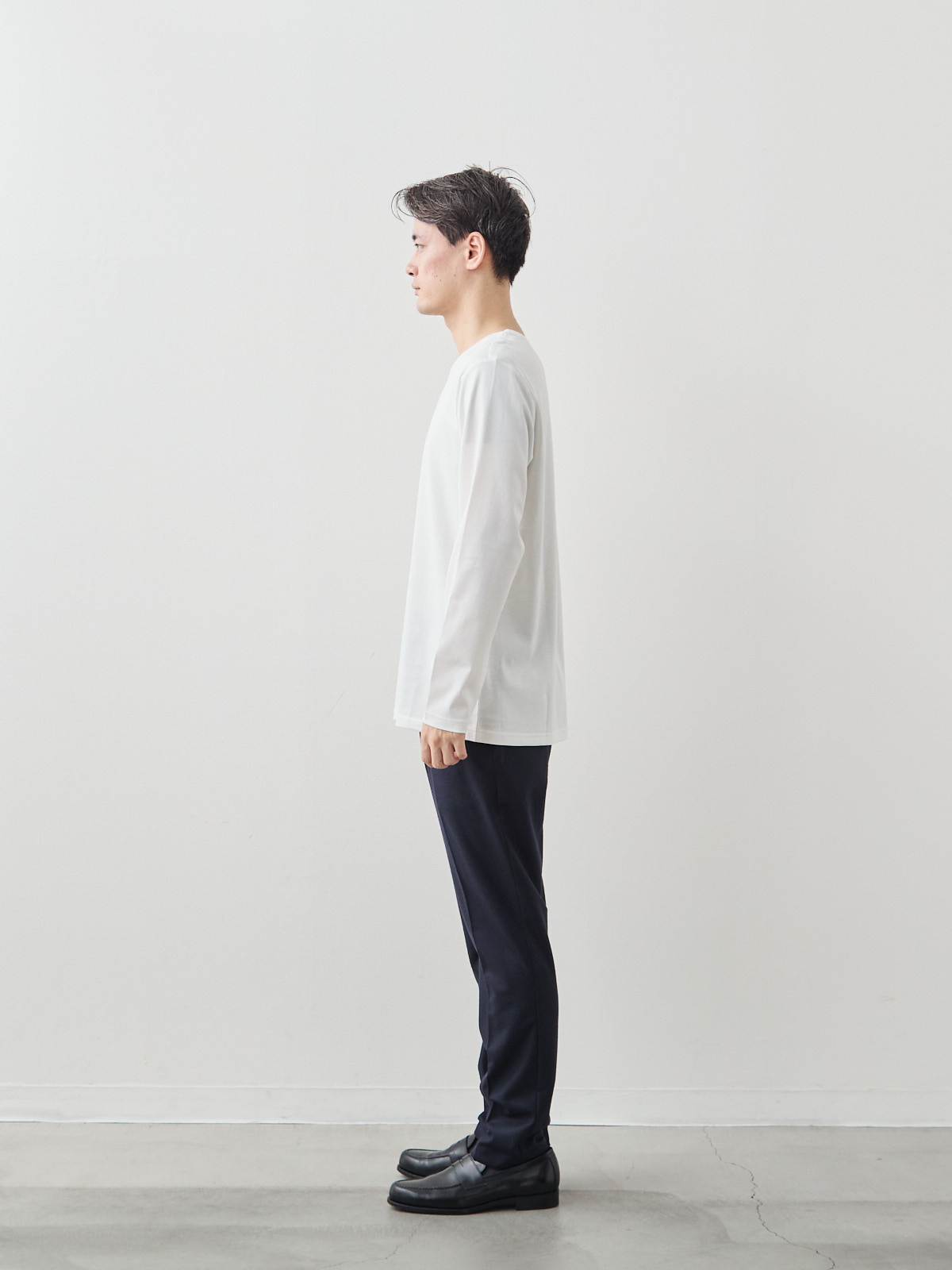 モデル 181cm 71kg サイズ LL