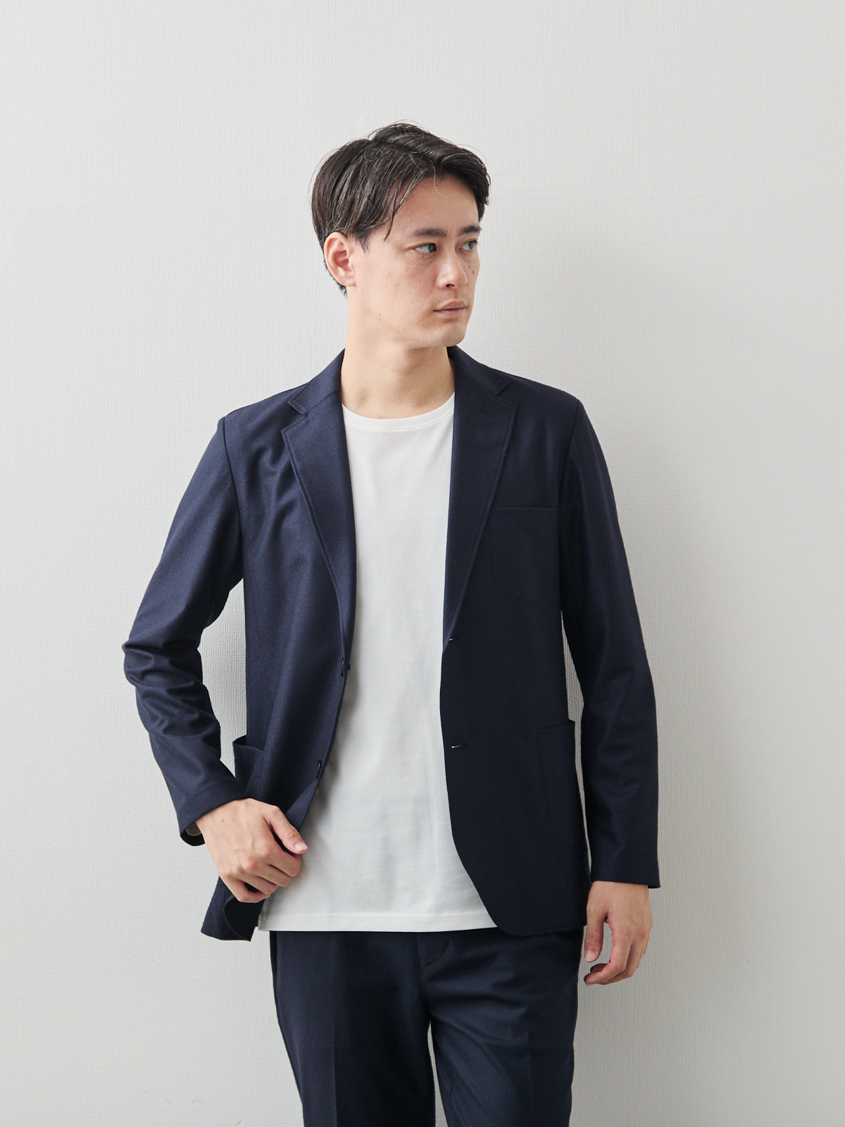 モデル 181cm 71kg サイズ L