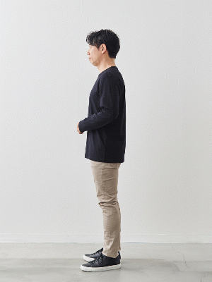 モデル 171cm 70kg サイズ L