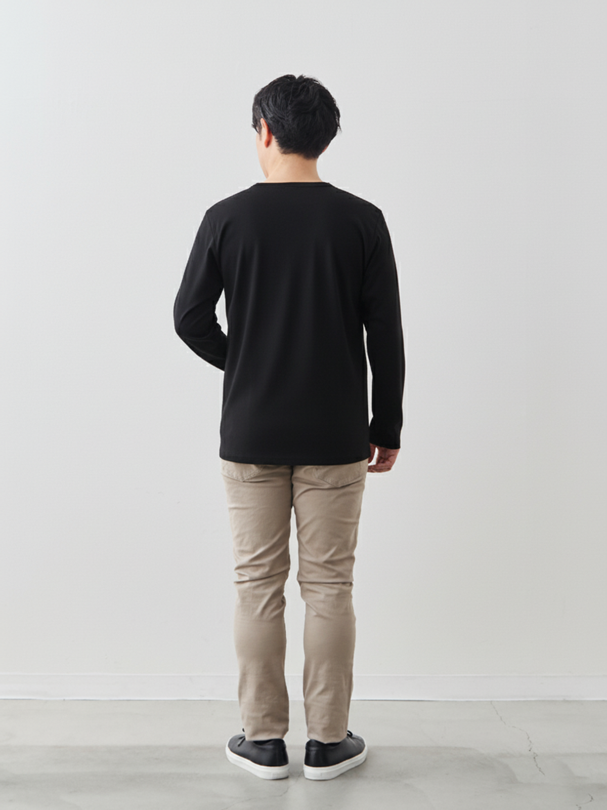 モデル 171cm 70kg サイズ L