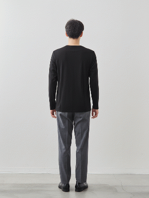 モデル 181cm 71kg サイズ L