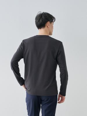 モデル 181cm 71kg ウエスト82cm サイズ L