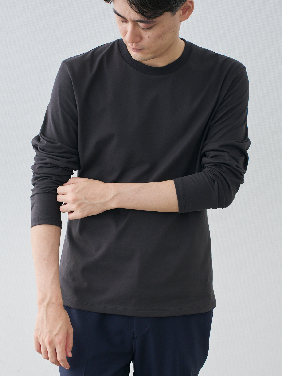 モデル 181cm 71kg ウエスト82cm サイズ L