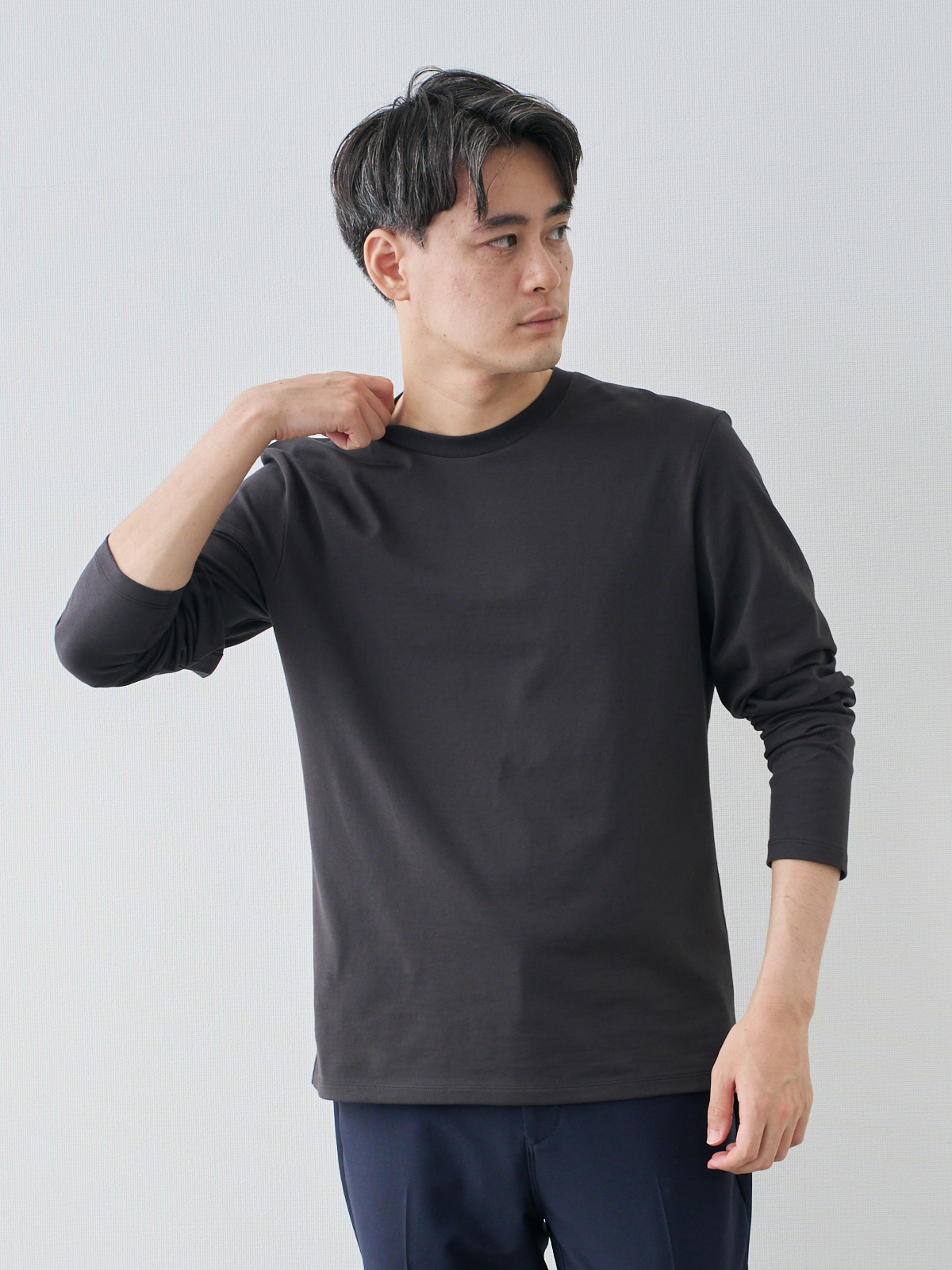 モデル 181cm 71kg ウエスト82cm サイズ L