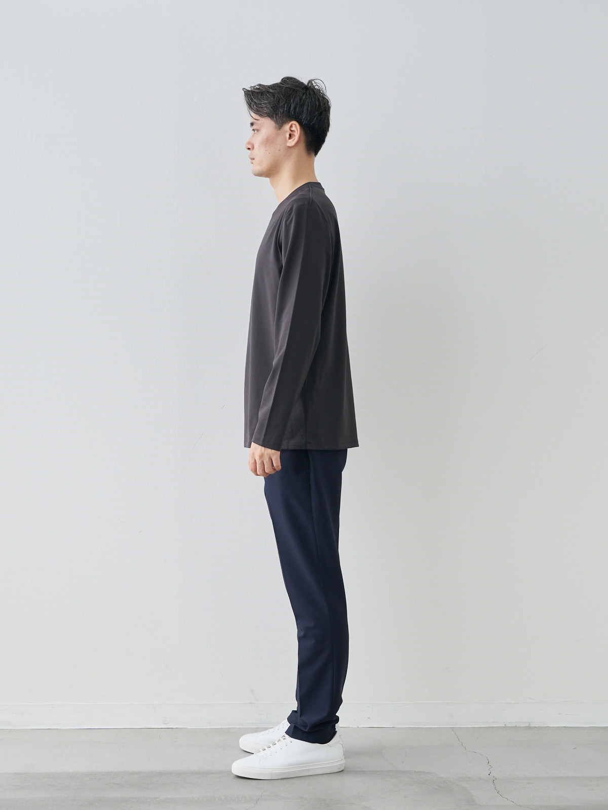 モデル 181cm 71kg ウエスト82cm サイズ LL