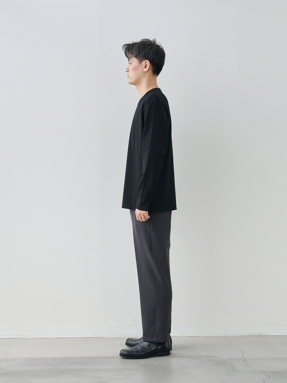 モデル 181cm 71kg ウエスト82cm サイズ LL