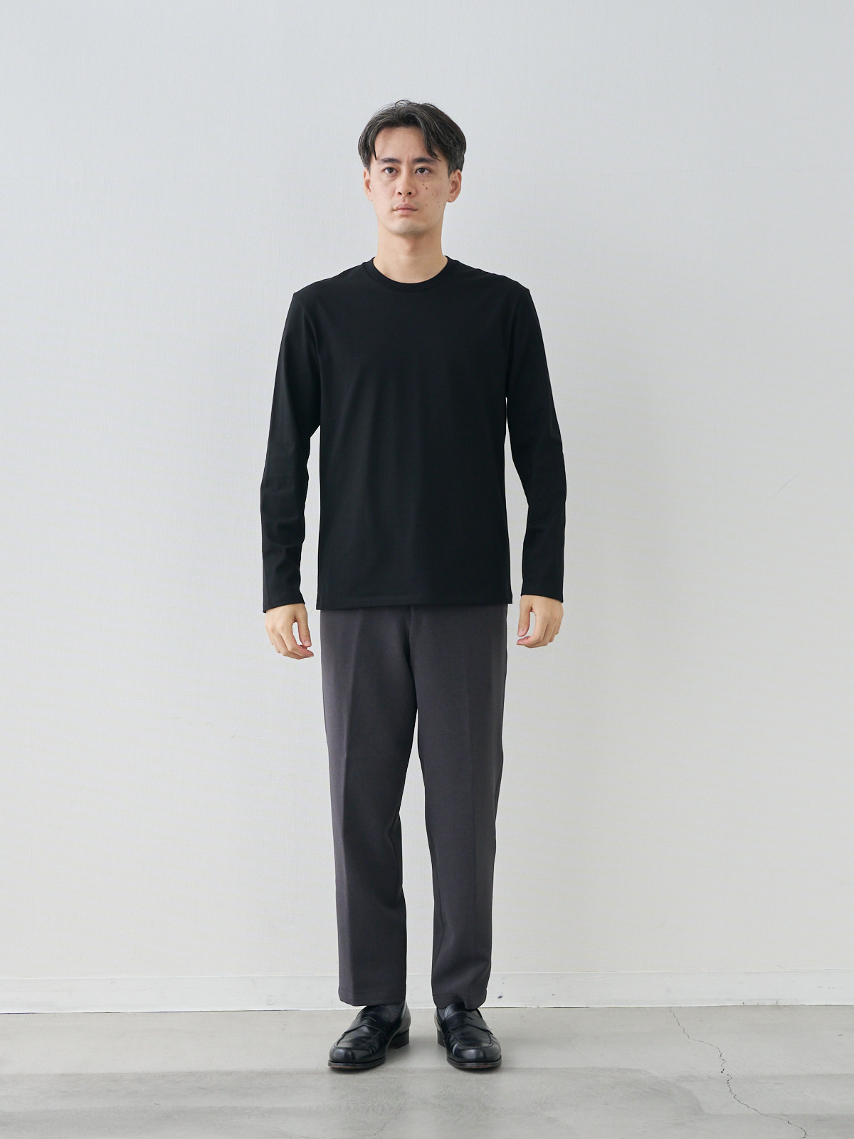 モデル 181cm 71kg ウエスト82cm サイズ L