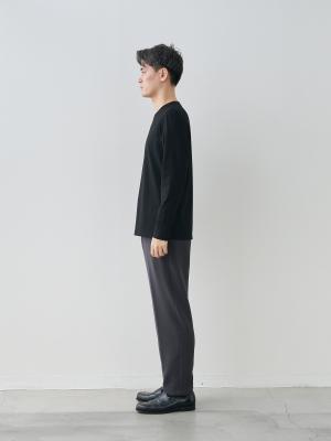 モデル 181cm 71kg ウエスト82cm サイズ L