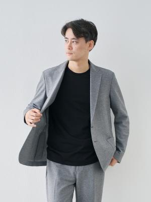 モデル 181cm 71kg ウエスト82cm サイズ L